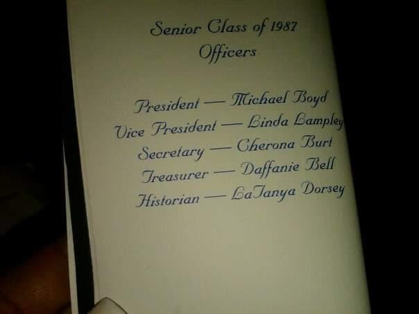 Senior Class of 1987 Officers listing President through Historian